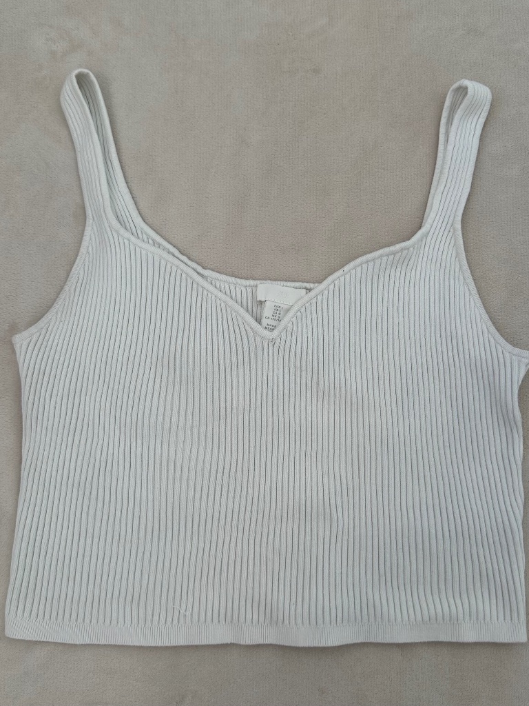 H&M White Crop Tank With Sweetheart Neckline